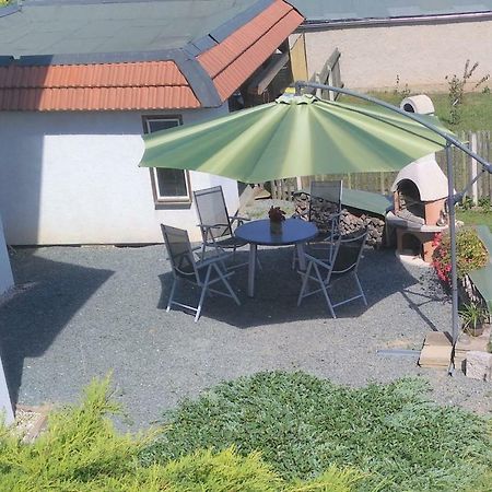 Ferienwohnung Und Pension Guertler Mohlsdorf Exterior photo